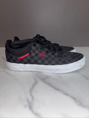 Vans Kids Checkerboard Low Top Sneakers in Black and Red